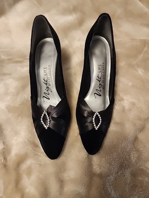 Women's Vintage 1980s Night Life Black Suede Heels With Rhinestone Accents Sz 7 - Image 1 of 4