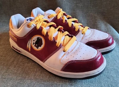WASHINGTON REDSKINS Tenis Talla 9 HOMBRES NIÑOS REBOOK Zapatos COMANDANTES Licencia NFL Foto 1 de 4