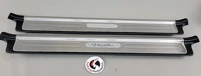 Par de alféizar de puerta de plástico negro aluminio plateado izquierda derecha 1999-2005 NB Foto 1 de 3