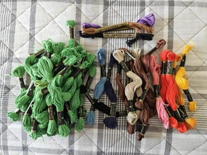 54 Skeins Vintage American Thread And Lily Brand Embroidery Floss - Picture 1 of 1