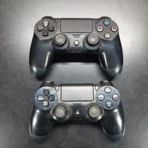 Lot Of 2 Sony PS4 DualShock 4 Wireless Controller FOR PARTS/REPAIR - Picture 1 of 6