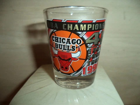 CHICAGO BULLS 1996 NBA CHAMPIONSHIP SHOT GLASS NEW 4 TIME NBA CHAMPS FREE SHIP Cover
