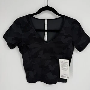 Lululemon top womens 6 black camo nulu cropped slim yoga athletic workout preppy - Picture 1 of 7