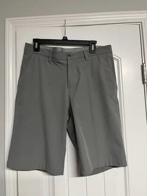 Pantalones Cortos de Vestir ADIDAS PARA Hombres golf gris Talla 32 BOLSILLOS LOGOTIPO ELÁSTICO USADO EN EXCELENTE ESTADO Foto 1 de 4