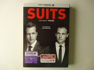 Suits: Season Three (DVD, 2014, 4-Disc Includes UltraViolet) NEW w/slipcover - Imagen 1 de 2