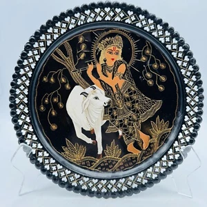 Indian Woman With Cow Hindu Style Etching on Metal Tin Plate Platter Vintage - Picture 1 of 6