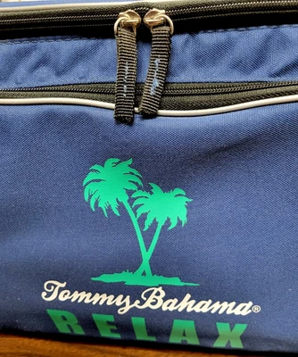 Tommy Bahama Relax - Bolso refrigerador suave aislado azul con bolsillos correa palmeras Foto 1 de 4