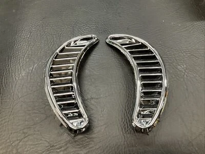 AirCooled Type 1 Rear Quarter Vents Chrome  71-77  Prt# AC819750B - Изображение 1 из 2