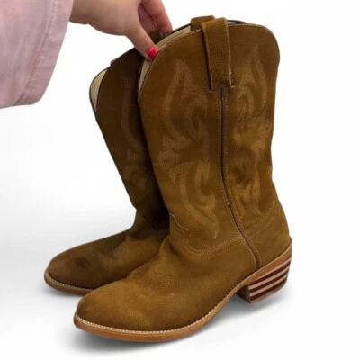 女式 8.5 码 Durango 绒面革/皮革西式靴带刺绣细节 — 第 1/4 张图片