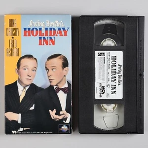 Irving Berlin's Holiday Inn VHS Tape - Bing Crosby - Free Shipping - Buy 2 Get 1 - Picture 1 of 6