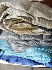 NWT EDDIE BAUER Packable 700-Fill Power Premium Down Travel Throw w/ Storage Bag