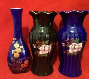 3 Vases 2 BLUE & 1 Black oriental style Vases flower 8" High - Picture 1 of 4