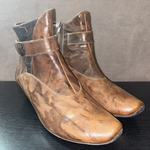 Think! Brown Leather Ankle Boots Booties Shoes Women's Size 10 US 42 EU - Picture 1 of 13