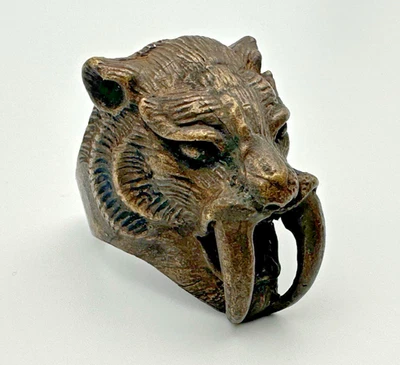 Винтажный саблезубый Tiger латуни мотоциклистов кольцо - большой 3D голова кошки с клыками - Изображение 1 из 4