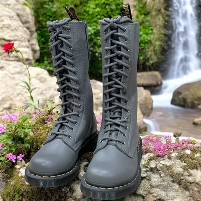 Dr. Martens 1B99 14 глаз серый Virginia кожи середины икры ботинки женский размер 7 новый - Изображение 1 из 4