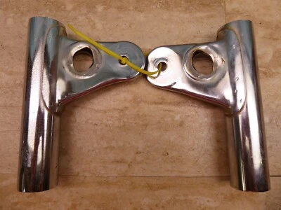 1970 Kawasaki KZ1000 MKII orelhas garfo dianteiro suportes para faróis PL1013-BP3+ - Imagem 1 de 4