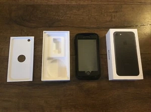 Apple iPhone 7 - 32GB - White Unlocked - AT&T Mobile Smartphone 4G LTE - Picture 1 of 4