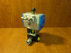 pneumatic actuator - Picture 1 of 3