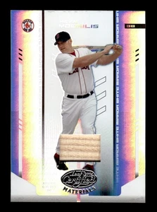 2004 Leaf Certified Materials #119 Kevin Youkilis Mirror Bat White #/200 - Picture 1 of 2