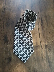 Botany 500 NeckTie Black And White Geometric Short Tie 54" X 4" New With Tag - Picture 1 of 5