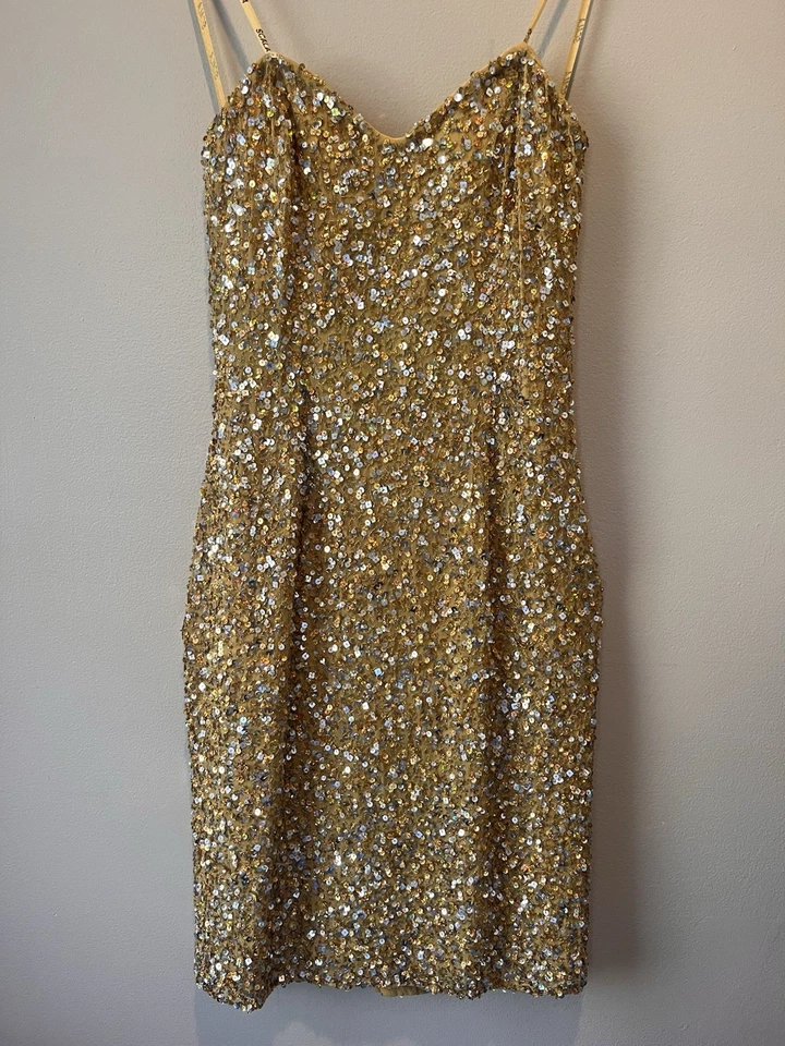 Vestido Formal Amarillo Brillo Body-Con Lentejuelas Talla 6 Foto 1 de 4