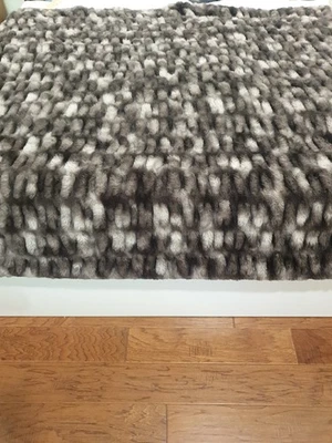 Cobertor Mon Chateau Luxury Collection pele sintética marrom 70 x 60 macio - Imagem 1 de 4