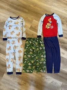 Carters Size 5 Kids Pj Set - Picture 1 of 3