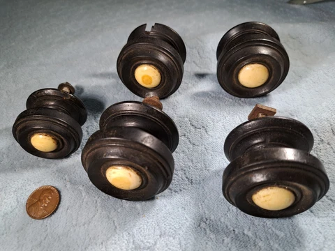 Empire Wooden Knobs Pulls  5 pcs Cover