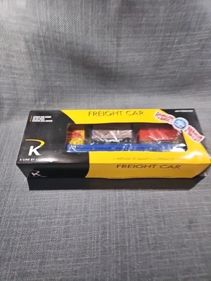 Lionel /K-Line 6-22656 O Scale Ringling Bros. Flat Car #66 w/3 Circus Wagons - Image 1 of 4