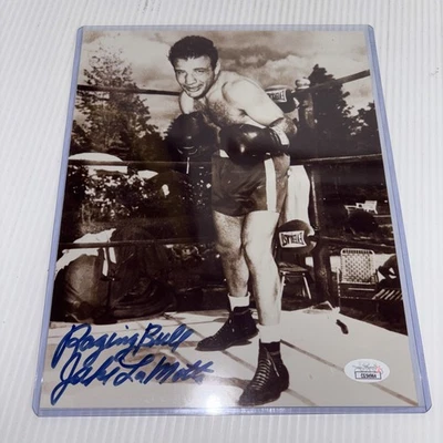 Foto firmada/inscrita de la leyenda del boxeo de Jake Lamotta 8x10 “Raging Bull” certificado de autenticidad JSA Foto 1 de 4