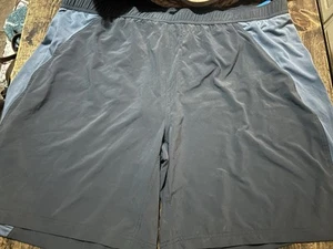 Columbia Men's Size XXL Gray Cool Jewels Short 9" Inseam Active Omni Wick NWT - Picture 1 of 11