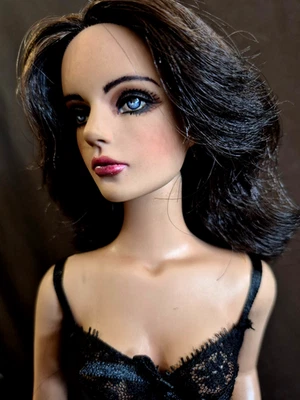 16-дюймовый Sydney Chase Tonner Перекраска Тайлер, Джин, Алекс друг с Черным Тедди - Изображение 1 из 4