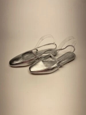 Vince Mujer Clásico Mary Jane Metálico Plateado Cordón Plano Talla 8 Foto 1 de 4