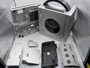 Repuesto de carcasa de carcasa plateada OEM para Nintendo GameCube DOL-101 DESCUENTO - Imagen 1 de 13