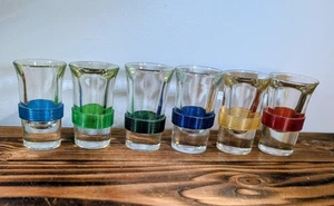 6 Vintage Tsing Tas Schnapsgläser 50er Jahre Zelluloid Band Star Trek Voyager - Bild 1 von 7