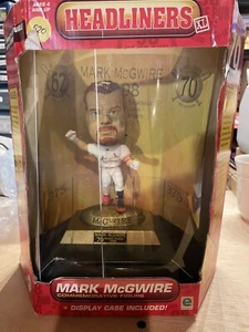 MLB 1998 St. Louis Cardinals Mark McGwire Headliners XL Commemorative  70 HR - Picture 1 of 3