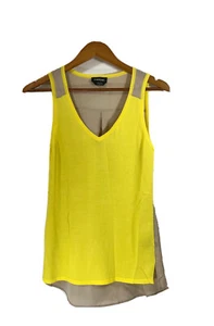 Blusa BEBE Espalda Transparente Poliéster Amarillo Para Mujer Talla Pequeña Alta Moda - Imagen 1 de 5