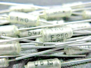 15X 1000pF / 1nF @ 250V (1%) Axial POLYSTYRENE CAPACITOR - HiFi/AUDIO - #116 - Picture 1 of 1