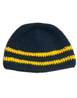 Gorro de ganchillo hecho a mano Foto 1 de 3