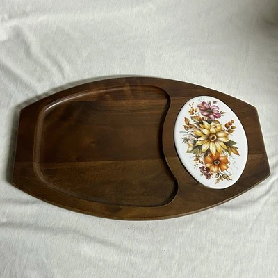 复古奶酪服务托盘 Ozark 核桃器实心胡桃木花卉陶瓷瓷砖 — 第 1/4 张图片