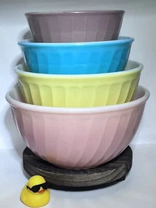 Vintage Fire King Rainbow Swirl Rührschüsseln 4er Set extra schön!!!! - Bild 1 von 12