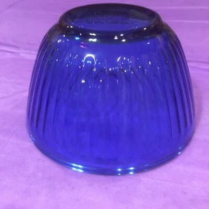 WOW Pyrex Cobalt Blue Ribbed Small Mixing Bowl 3 Cup # 7401-S USA Vintage - Picture 1 of 11