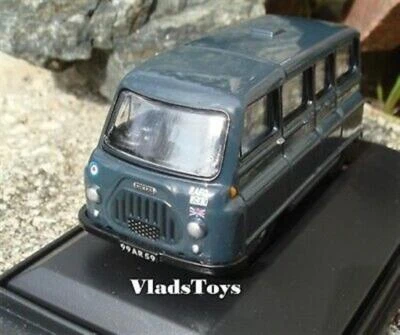 Oxford Military 1/76 Die-Cast Morris J2 RAF Van 1960's 76JM020 - Image 1 of 4