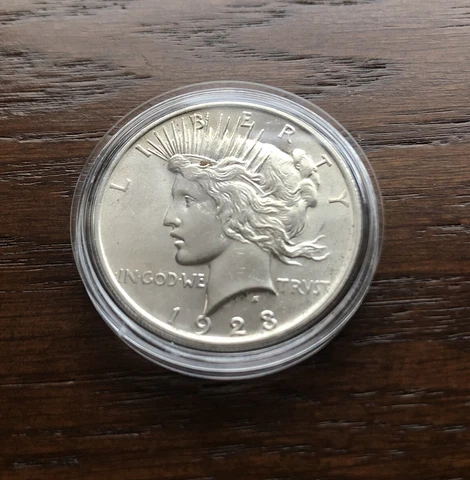 1923 SILVER PEACE DOLLAR IN CHOICE BU/GEM CONDITION!! Cover