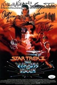 Star Trek 8x12 foto cast x4 firmata Koenig Nichols Shatner Takei JSA Cert Auto - Foto 1 di 2