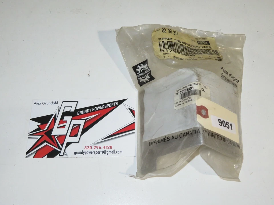 Ski-Doo - New OEM Cable Support Summit X 670 Qty 1 - 517299600 Foto 1 de 1