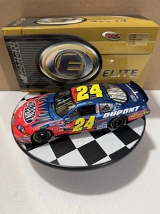 Jeff Gordon ELITE #24 DuPont 2006 1/24 Nascar Diecast - Picture 1 of 13