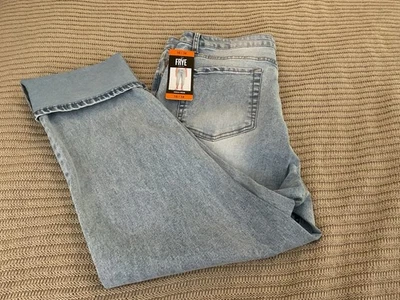 Frye 高腰裁剪牛仔裤袖口下摆浅蓝色(Stevie Wash)- 16/34 码 — 第 1/4 张图片