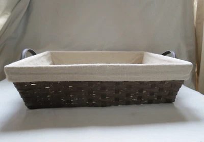 Handled Basket with Cloth Liner for Casseroles, Utensils, etc. - Image 1 of 3