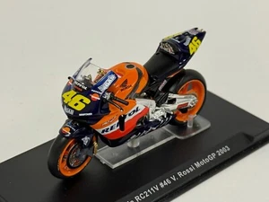 1/24 IXO Honda RC211V Repsol #46 Valentino Rossi 2003 Champion CS2344 - Picture 1 of 8